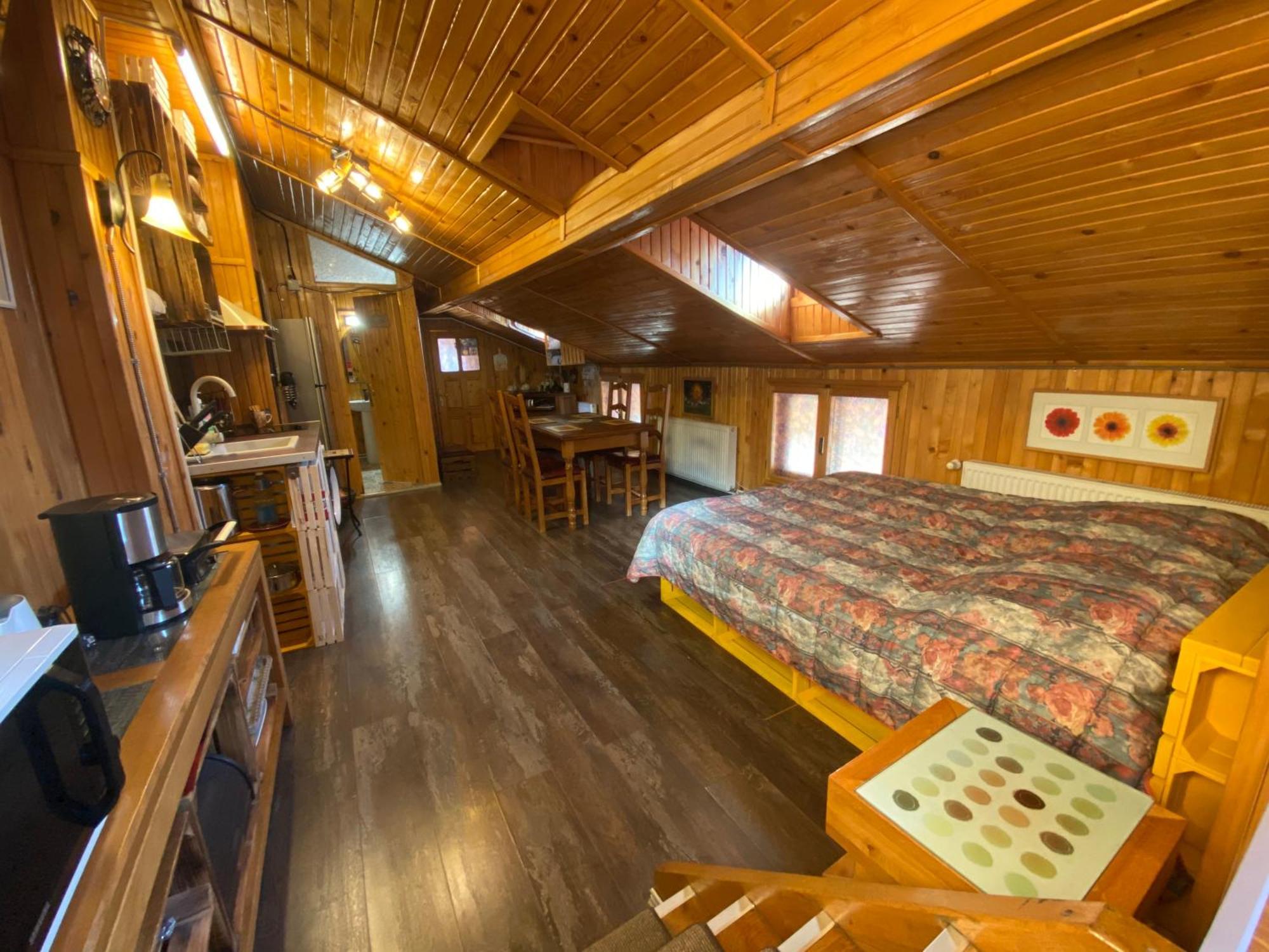 Wooden Attic Apartment Brasov Luaran gambar